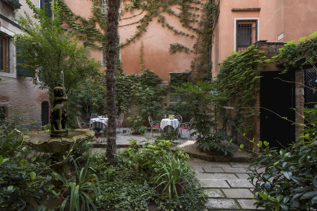 Отель La Residenza 818 Венеция Экстерьер фото